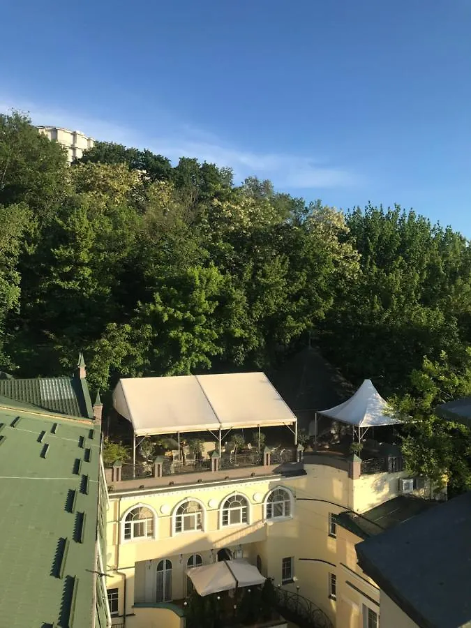Андреевская Мансарда»У Амура» Kiev